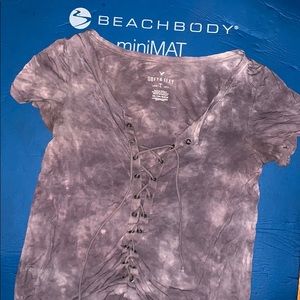 Tye die AE lace up shirt.great condition